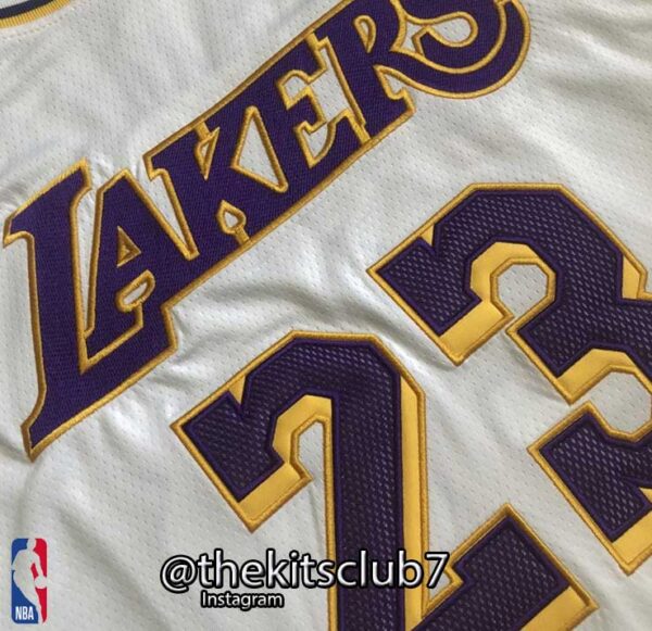 ⁦גופיית כדורסל אן.בי.איי לייקרס לבן ג'יימס 2025 LAKERS WHITE JAMES. משלוח חינם⁩ – תמונה ⁦4⁩